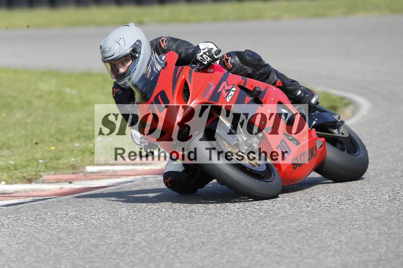 /45 10.08.2025 Plüss Moto Sport ADR/Freies Fahren/70